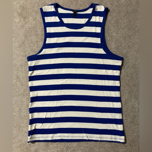 🔥3 J.Crew Muscle Tank Tees🔥 - Picture 4 of 11